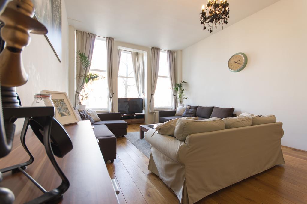 Caesars Studio Amsterdam Room photo